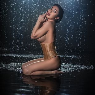 Model - Dalia Lavish domination