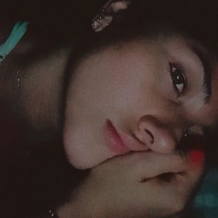 Model - Divahind suck