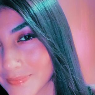 Model - Divahind dirty