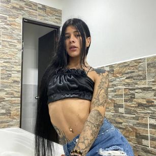 Model - Danii Garcia 247