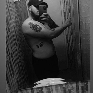 Model - Joel_Salazar milf