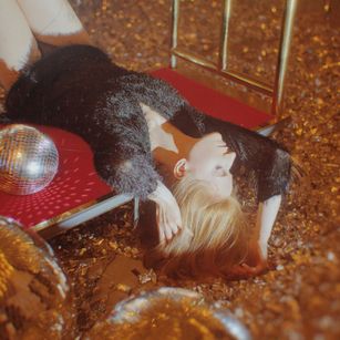 Model - GoddessRitaFoxter joi