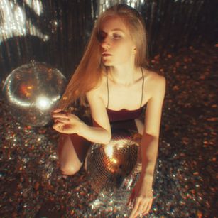 Model - GoddessRitaFoxter cei