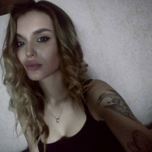 Model - Young Lady bigtits