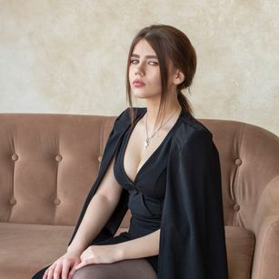 Model - Dolly XO anal