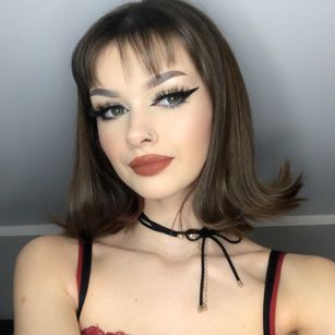 Model - Vicky mistress