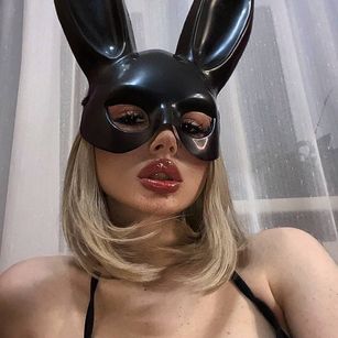 Model - RebeccaMichaelson teen