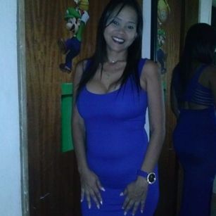 Model - valentiva... squirt