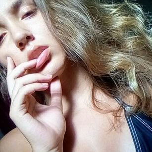 Model - Anastasia LOve latina