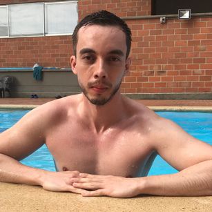 Model - AlexanderDubois bigcum