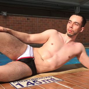 Model - AlexanderDubois showcum