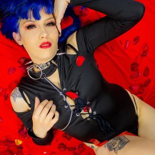 Model - Marie Morgasn cuckold