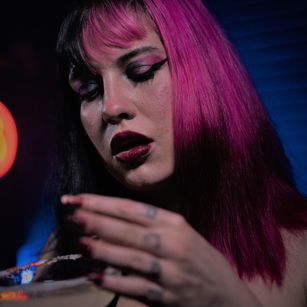 Model - Marie Morgasn cum