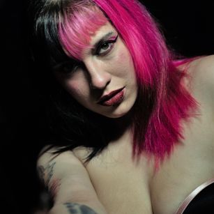 Model - Marie Morgasn domination