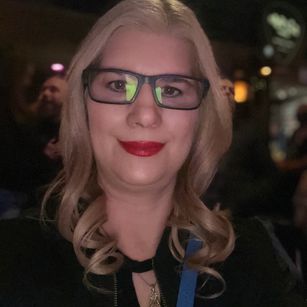 Model - BluDayzi feet