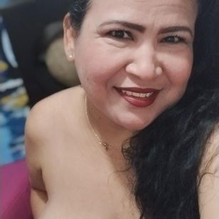 Model - Karladuvaless BBW