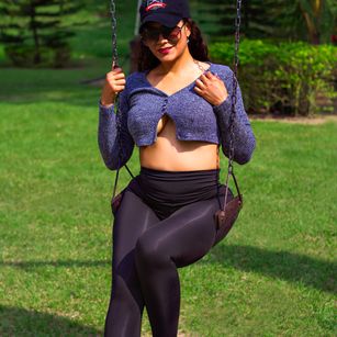 Model - Sussyross bigtits