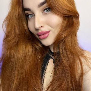 Model - AmberHeart feet