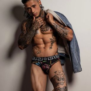 Model - Dominic_Megan domination