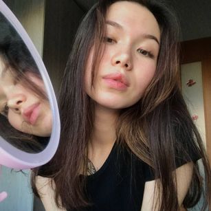 Model - Laura Lee teen