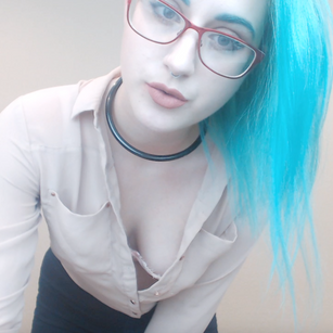 Model - Miss MauSea 8