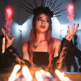 Model - AbbieRhondes footfetish