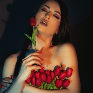 Model - OliviaSway milf