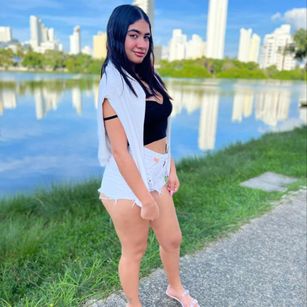 Model - Nallesafith love