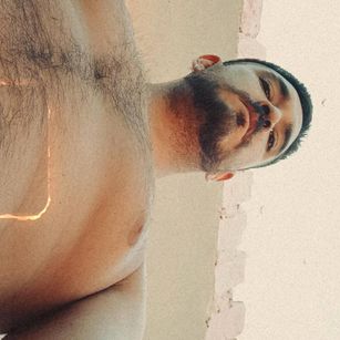 Model - Gabriel bear