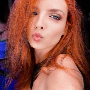 Model - Jessamine blowjob