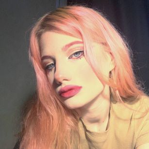 Model - Waterfallwoods joi