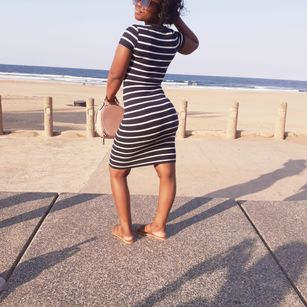 Model - UNIQUEBONY bigass