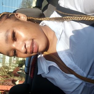 Model - LICKABLETASH98 Ebony