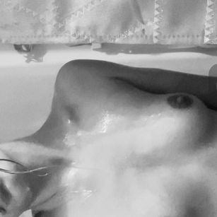 Model - LoraliLynn forcedbi