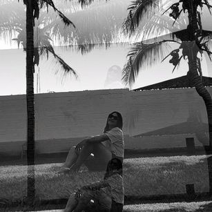 Model - ElizabethJhons Hot