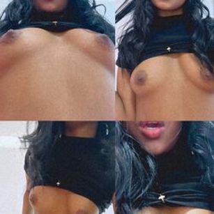 Model - Mily Thomas LOVENSE