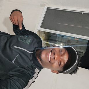 Model - kiliiamp adam feet