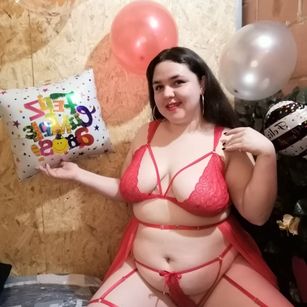 Model - Samantha Watson GRANDOTA