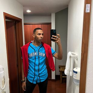 Model - Terrance Rock hugecock