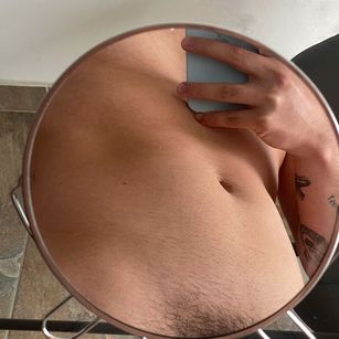 Model - Elioth Evans hairy