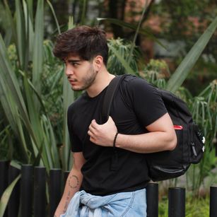 Model - Elioth Evans teen