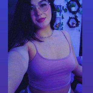 Model - SARAISABELLA_0 juguetes