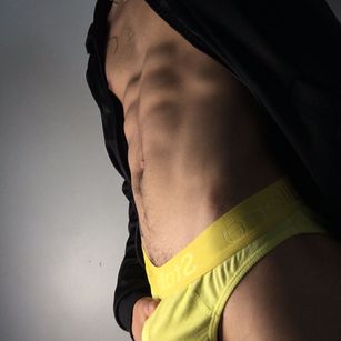 Model - Poysonsam Bigdick