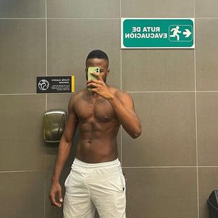 Model - Kenler Jason skype