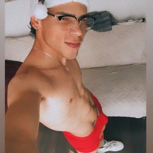 Model - Poysonsam bigcock