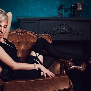 Model - WonderSara young