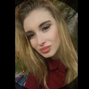 Model - Anastasiya cheerful