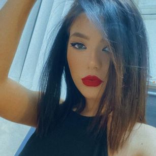 Model - LeahReed sph