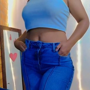 Model - Alejandra Conde blackmail