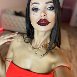 Model - ALYSSIA KENT sexy